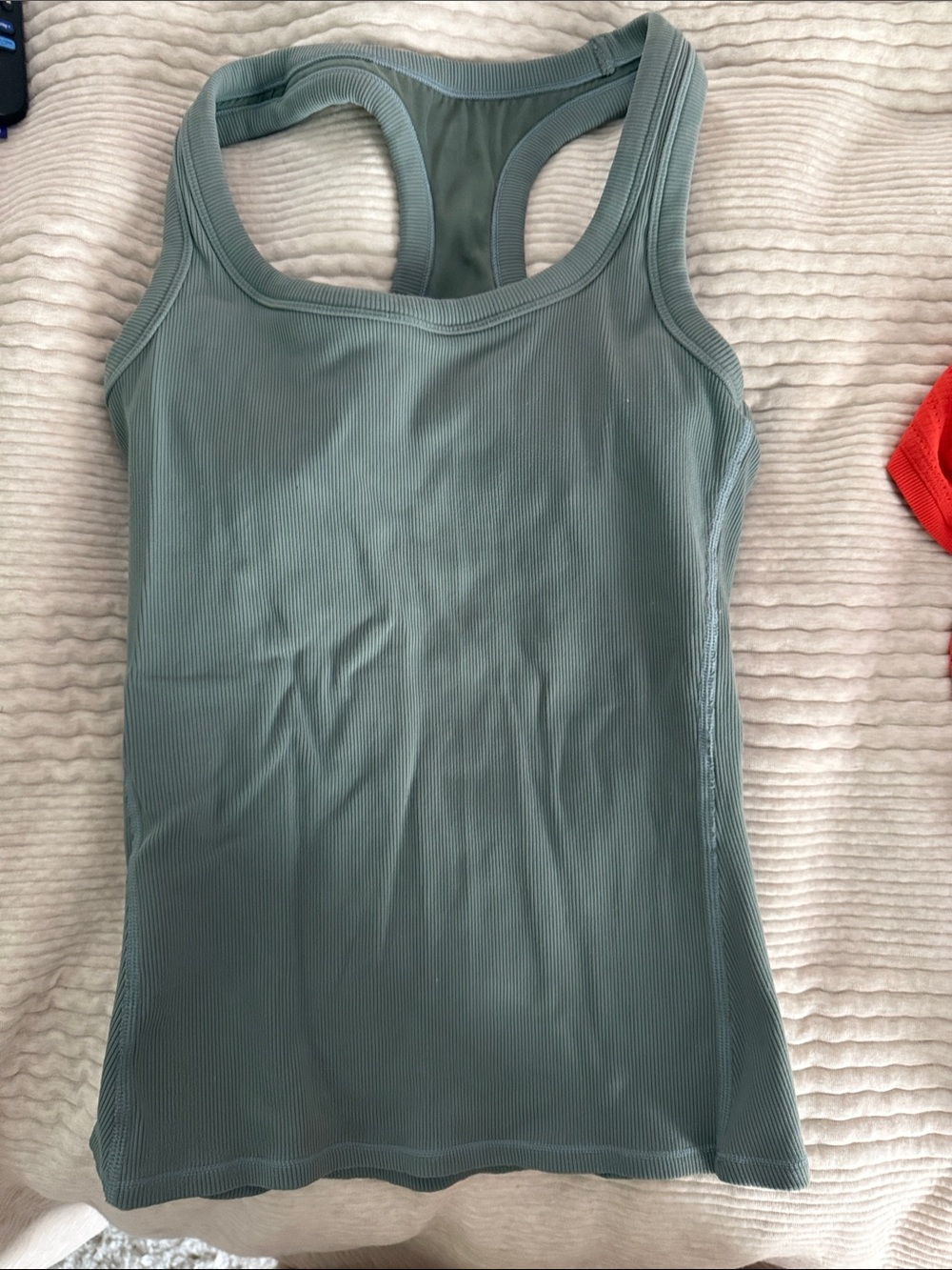 Alo sage green built in bra size small